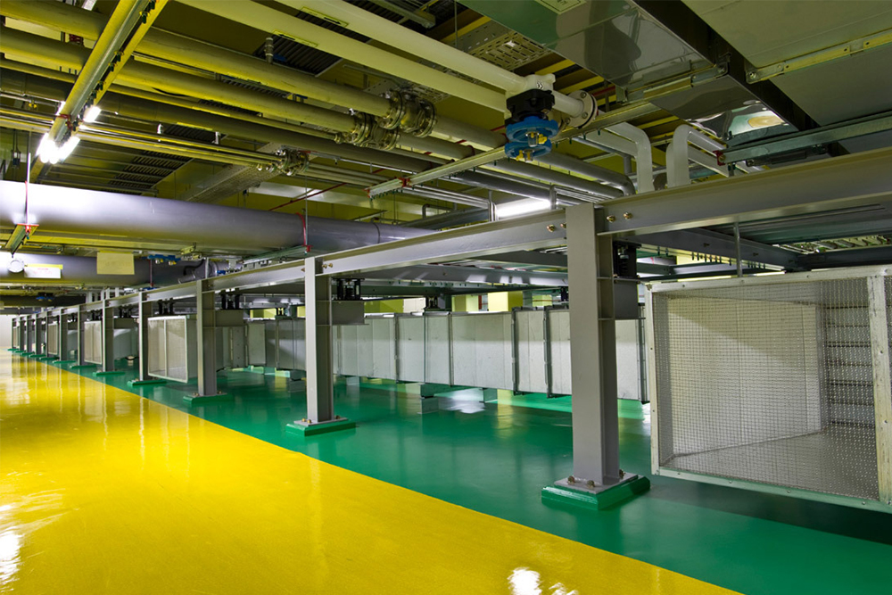 Wear-resistant floor